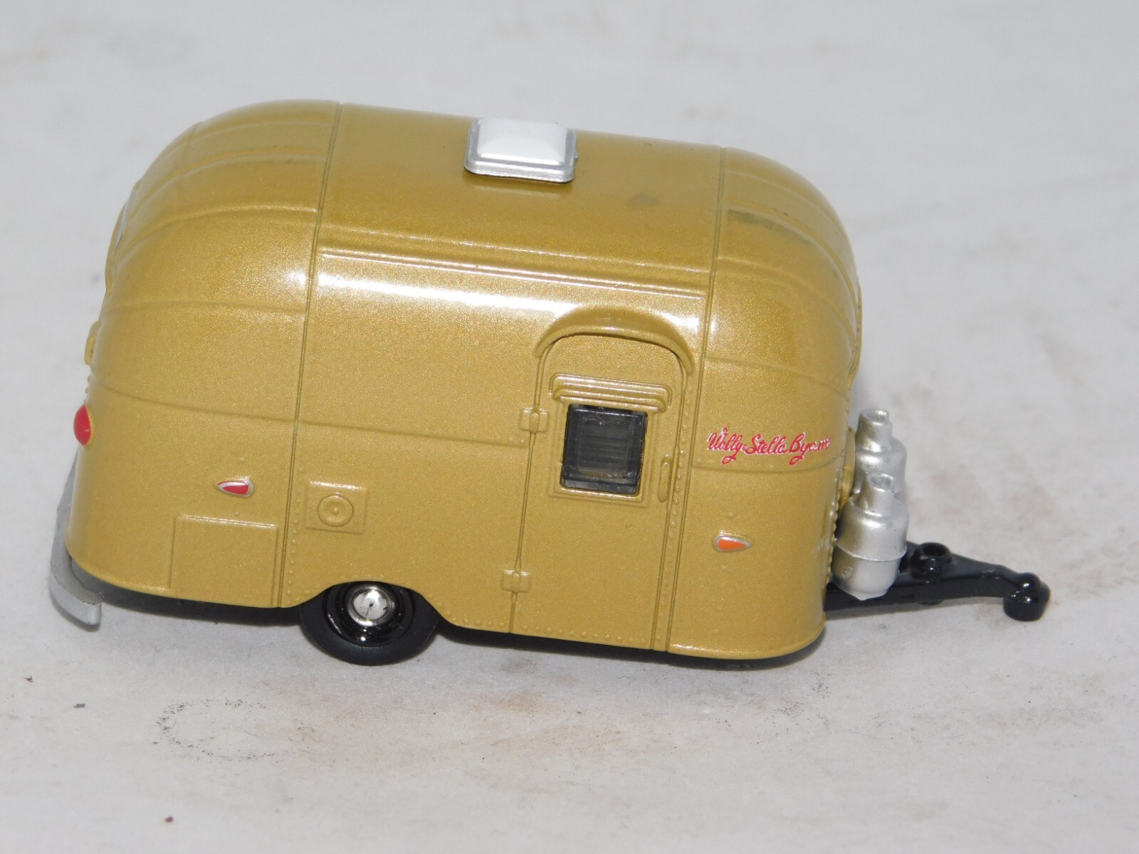 GL Airstream GREENLIGHT BAMBI Aluminum Travel Camper Trailer RV 1/64 WILLY #3