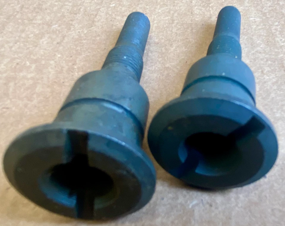 2640-40M NOS Original Harley 45" Flathead WLA Rocker Studs Compatível 1940-1952 #620 - Imagem 4 de 4