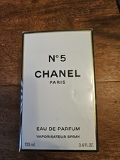 CHANEL No 5 Eau de Parfum Vaporisateur Spray.  Boxed, still In Cellophane.
