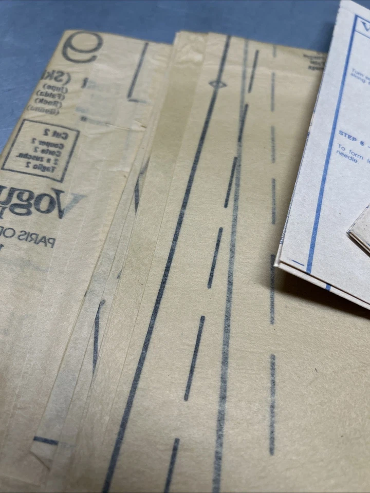 Patrón de costura vintage Vogue Paris original Yves Saint Laurent 1235 talla 14 sin cortar Foto 4 de 4