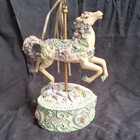 Vintage Carousel Horse Music Box Figurine 7.5” Floral Heart Base Pastel — photo 3