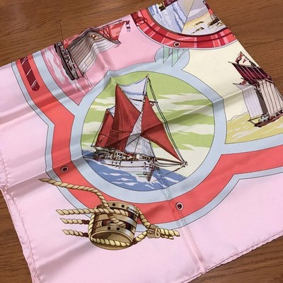 Hermès スカーフ　箱無し Hermes Silk Scarf 90x90cm Unused No Box Nagoya Mitsukoshi purchase