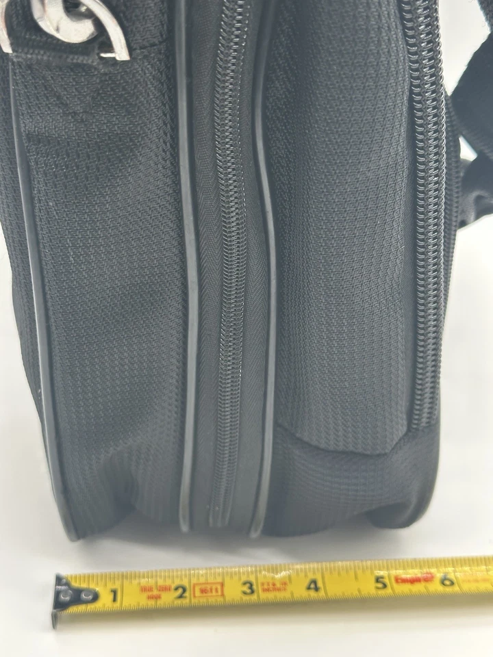 黑色 Kenneth Cole REACTION 单肩包挎包笔记本电脑包收纳包 — 第 4/4 张图片