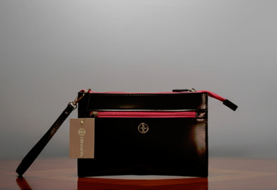NWT $58 Gianni Bernini Black Pink Zip Faux Leather Wristlet Clutch Wallet