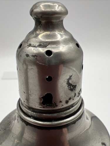 VINTAGE EMPIRE PEWTER, GLASS LINED WEIGHTED SALT AND PEPPER SHAKERS - Picture 10 of 12