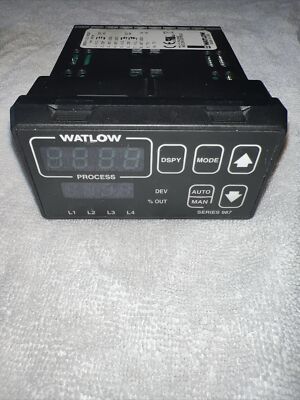 WATLOW 987A-11CC-BDGR new no box