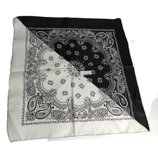 Bandana classic hip hop scarft shaw black and white wrap biker parsley 22x22 key