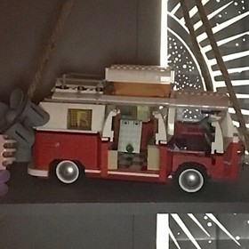 LEGO Creator Expert: Volkswagen T1 Camper Van (10220)