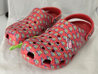NEW 2022 Holiday Vineyard Vines Crocs Classc Clog  display picture 1