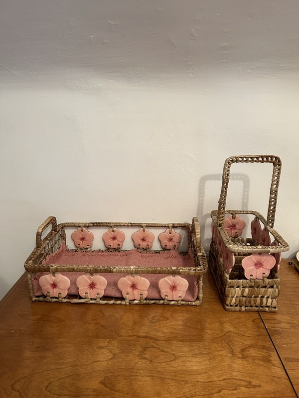2 Serving Baskets Tray with Handles and Cutlery Compartment Bottle Carry