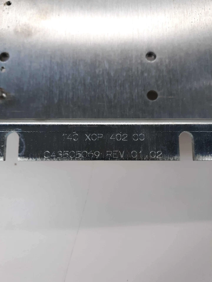 Schneider Modicon 140XCP40200 Slot Blackplate SCE4350198275  - Image 4 of 4