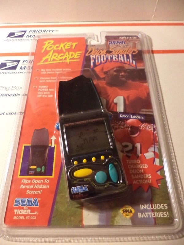 Deion Sanders Football Sega Pocket Arcade 1995 TIGER NEW Electronic Vintage NIP 