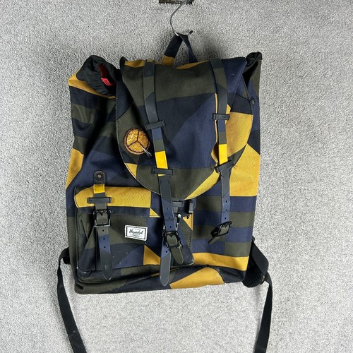 Herschel Retreat Backpack Bag Geometric Camo Print Yellow Black Stripe Camping