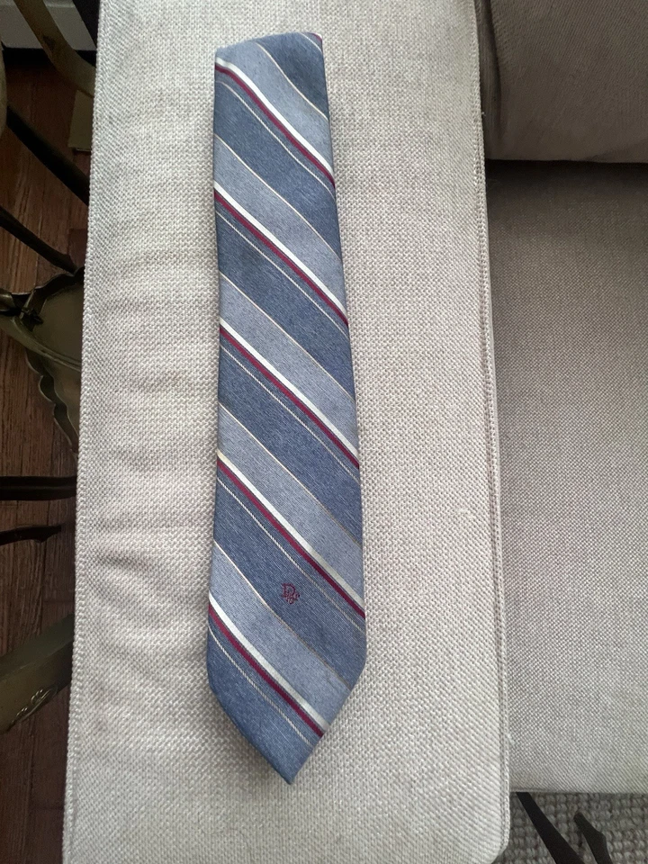 Christian Dior Logo Años 70 Vintage Gris Corbata Ajustada Rayas Azul Rojo Blanco Foto 3 de 4