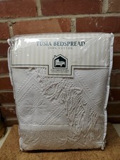 Vtg 2000 Columbine Cody Home Queen Tusia Coverlet White Portugal Fringe NIP