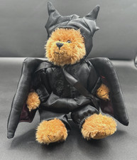 2000 Ty Beanie Baby "Vlad" Retired Brown Bear w/ Bat Costume BB30