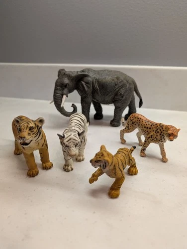 Lot Of 5 Vintage Safari Animal Figurines