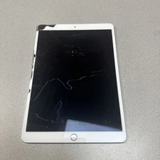 Apple iPad Pro 1st Gen. 64GB, Wi-Fi &LTE -10,5inch -broken Screen And Lcd , Read