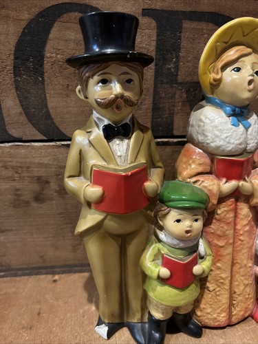 Vintage 1970s Paper Mache Victorian Family Christmas Carolers Figurine - Picture 2 of 10