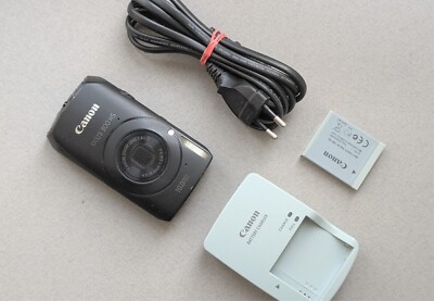 Canon IXUS 220 HS/ELPH 300 HS 12.1MP 5x Optical Zoom Digital Camera-black