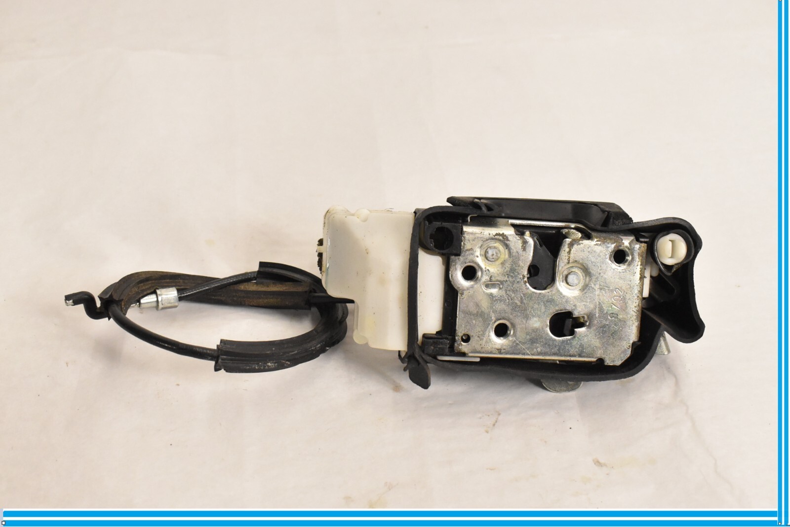 Maserati Quattroporte 2003-2012 Rear Right Door lock actuator