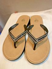 Studded Jeweled Flip Flops Sandals Women  s SZ 7-8 Rhinestones Shoes Tan/Black