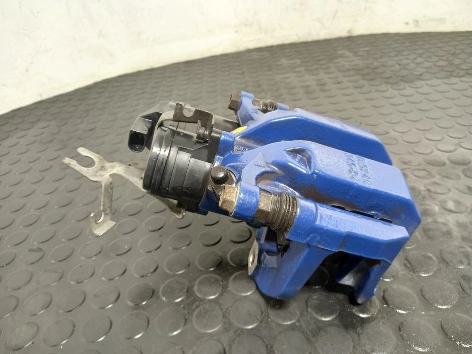 BMW Z4 Brake Caliper 2018-2023 2.0L B48B20O1 (B48B20B) RDE2 O/S Rear RH - Image 3 of 4