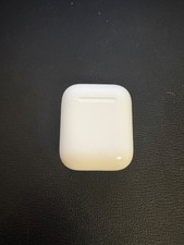 Apple AirPods 2nd Gen w/ Charging Case Left Earbud Not Detected - For Parts