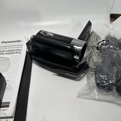 Panasonic SDR-H80 60GB Standard Definition and HDD Camcorder Black CLEAN - Picture 2 of 13