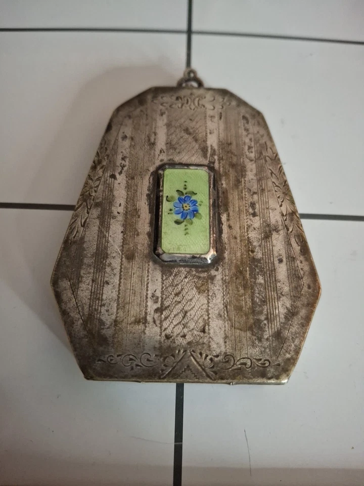 Bolsa de moedas compacta de pulso vintage com guilhochê, linda, sem corrente, linda!! - Imagem 3 de 4