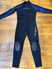 Neosport Wetsuit Size Large 80% Neoprene 20% Nylon
