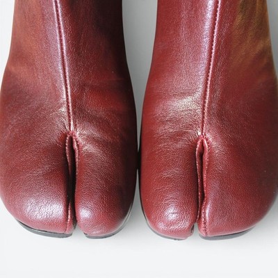 Women 7.5US Maison Margiela Tabi Burgundy 8Cm Heels Women Boots Original Collect