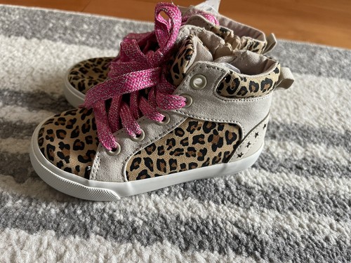 Gap toddler sneaker sz 8 NWT - Picture 2 of 4