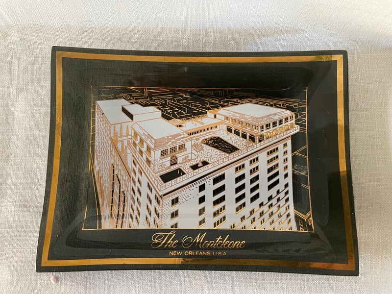 Hotel Monteleone New Orleans Souvenir Trinket Tray Glass French Quarter, VTG