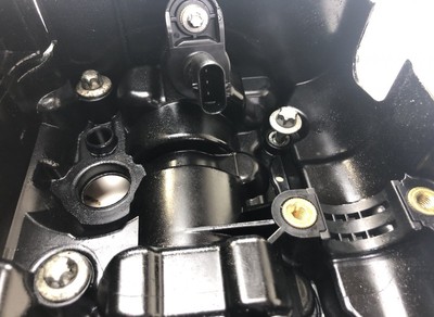BMW X5 (E70) VA2379519 Zylinderkopfhaube 7823181 8515745 7800309  