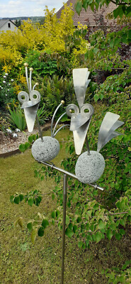 Gartenstecker Beetstecker aus Edelstahl und Granitstein Steinvogelfamilie