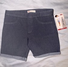 Levi's Girls Girlfriend Midi Shorts Size 14 REG Gray Herringbone Denim Cuffed
