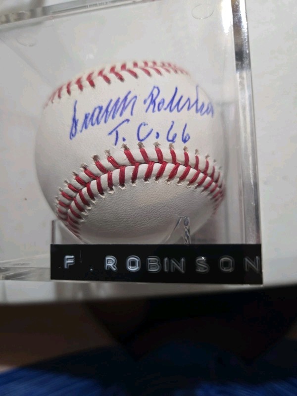 FRANK ROBINSON Autographed Signed Rawlings Official MLB Baseball PSA/DNA