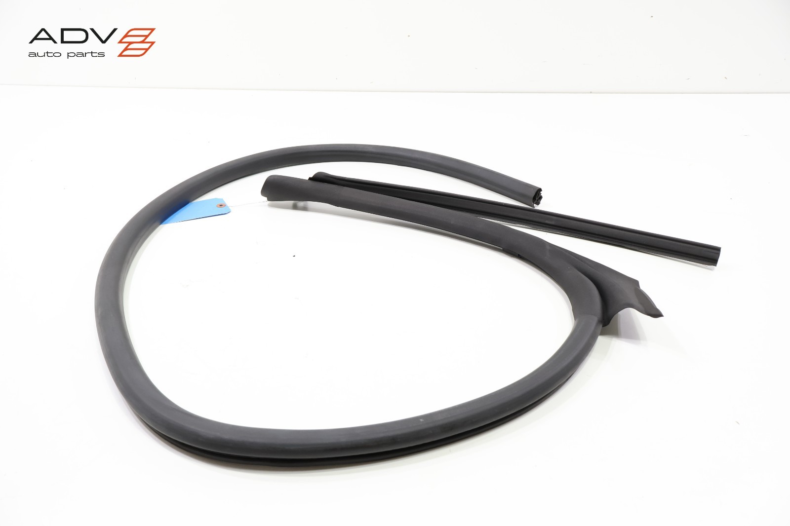Audi R8 2017-2023 Right Weatherstrip P/N 14781