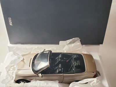 Kyosho BMW 3er 3 Series 335i Cabriolet 1:18 Diecast Dealer