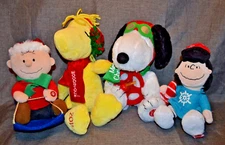 Peanuts Christmas Snoopy, Woodstock, Charlie Brown, & Lucy Plush Lot of 4