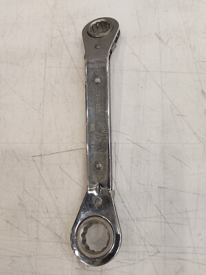Armstrong 27-622 Spezialeinsätze Ringschlüssel 5/8 Zoll x 11/16 Zoll, 12 Pt, 25 Grad Offset USA