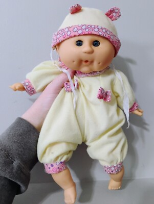 Vintage 1990 Uneeda Sucking Thumb 12'' Baby Doll