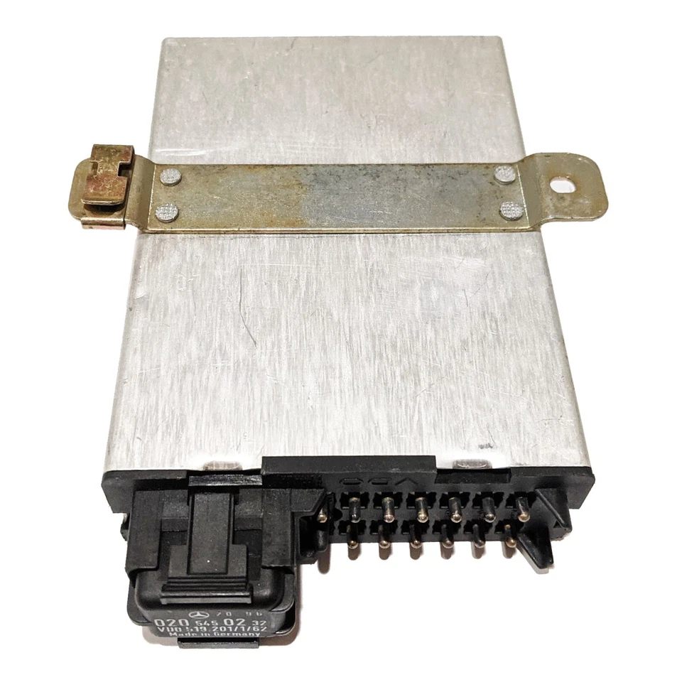 OEM Cruise Control Module Mercedes-Benz 300SEL 300SD 300E 420SEL 560SEC 560SEL - Image 3 of 4