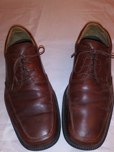 ecco gore tex dress shoes