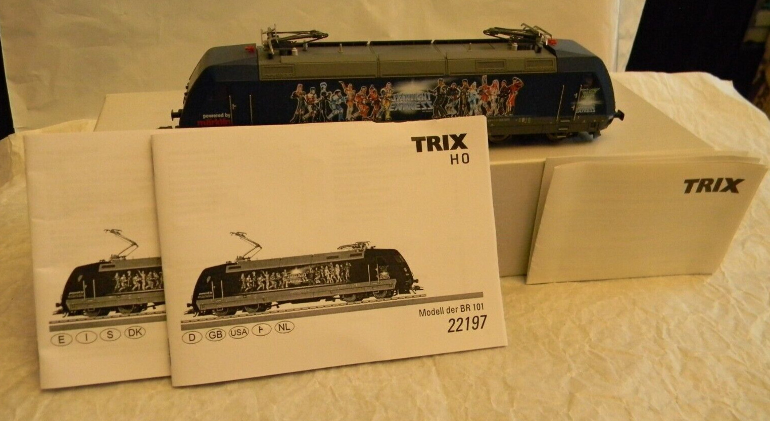 Locomotive électrique BR 101 Trix 22197 HO pour train de voyageurs