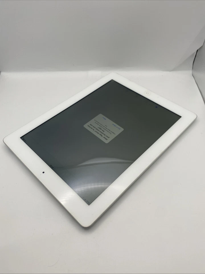 Apple iPad 4th Gen. 32GB, Wi-Fi, 9.7in - White - Image 4 of 4