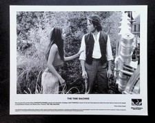 GUY PEARCE SAMANTHA MUMBA THE TIME MACHINE 2002 MOVIE STILL