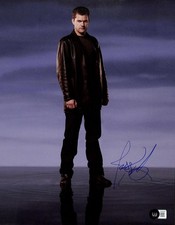 Joshua Jackson "Peter Bishop" Signed Fringe 11x14 Photograph Beckett