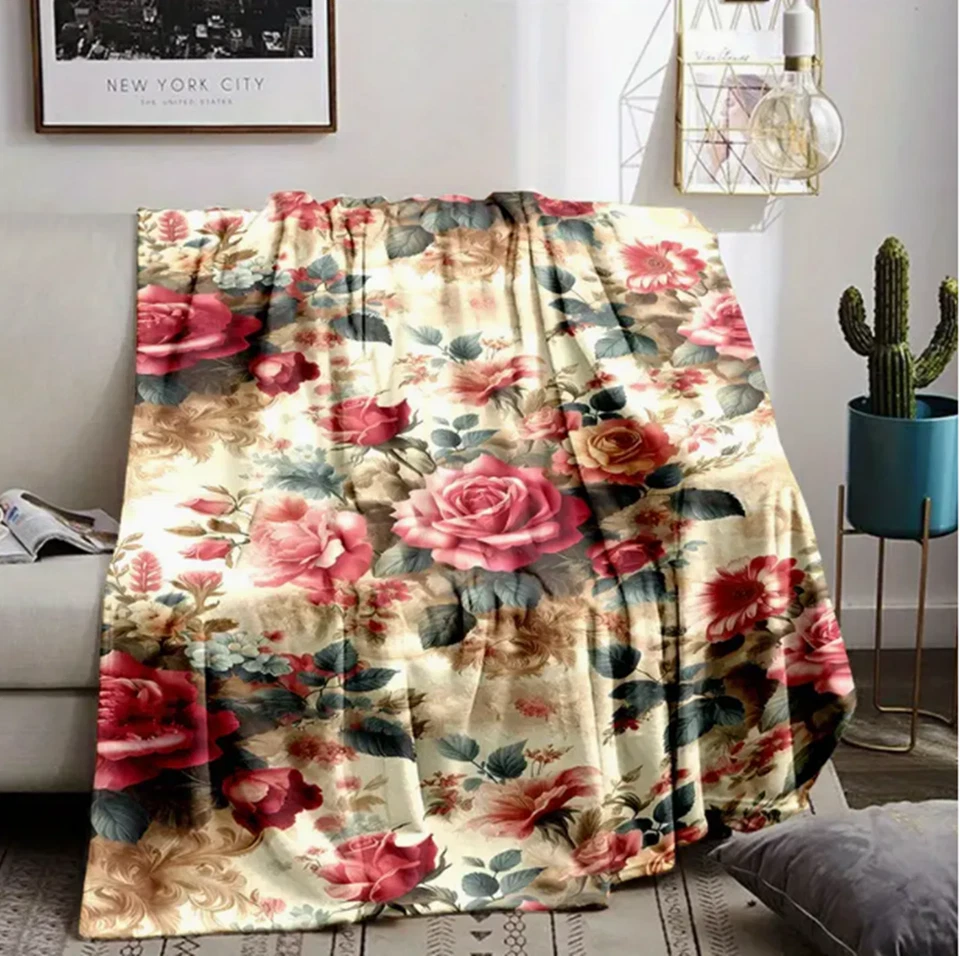 Vintage Rose Floral Pattern Flannel Throw Blanket - 150*200cm Fleece Blanket - Image 3 of 4